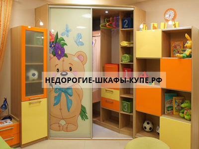 в детскую
